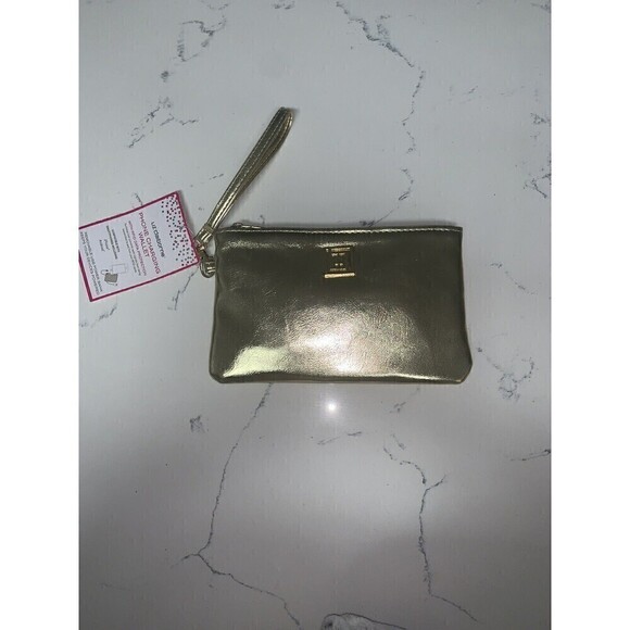𝅺LIZ Claiborne Charging Wristlet Gold New With‎ Tags - Picture 2 of 9